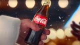 Coca Cola: perché gli spot di Natale fatti con l'AI stanno facendo chiacchierare tanto?