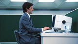 La tastiera di Severance diventa realtà: Atomic Keyboards lancia la replica del Lumon Terminal Pro