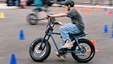 C'è il primo caso mondiale di patente per e-bike (e monopattino) in età scolare
