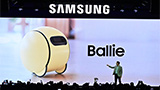 Ballie, il robot sferico di Samsung ora è anche un proiettore