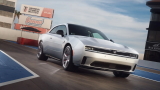 Stellantis richiama oltre 8.000 Dodge Charger Daytona EV: lo scarico (finto) non fa rumore
