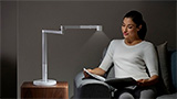 Dyson Lightcycle Morph: la lampada che si trasforma cambiando l'illuminazione