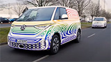 ID.Buzz: in video il nuovo minibus elettrico di Volkswagen