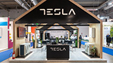 Tesla, il nuovo brand (non quello delle auto) che punta a innovazione e sostenibilità