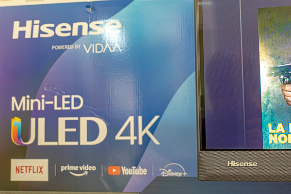 Hisense ULED U8KQ Mini LED QLED 4K HDR 1500 nit